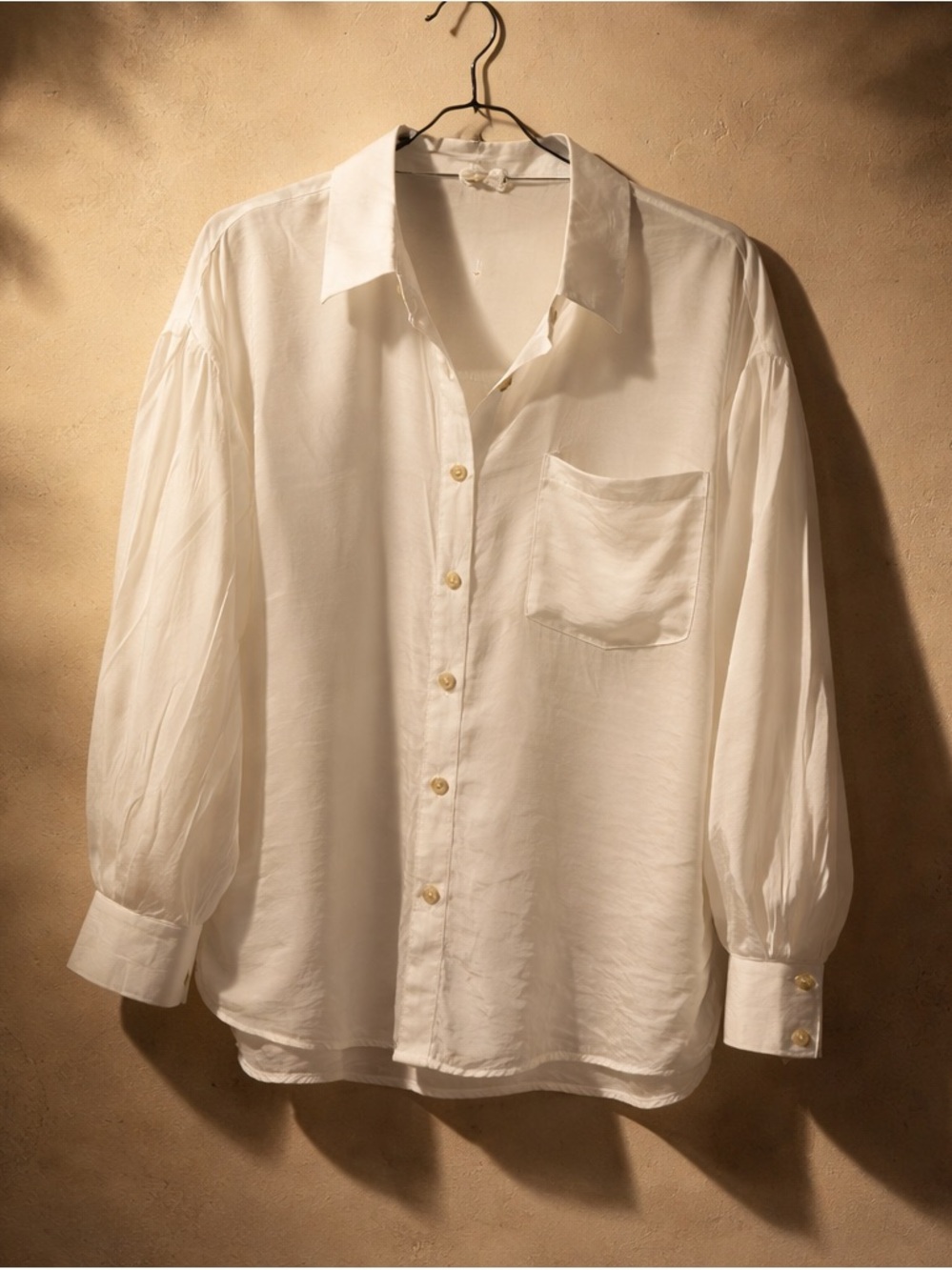Blu Pepper Classic White Button-Up Blouse